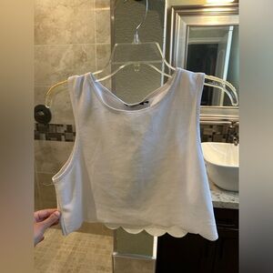 PrettyLittleThing Scalloped Hem White Crop Top | size 10